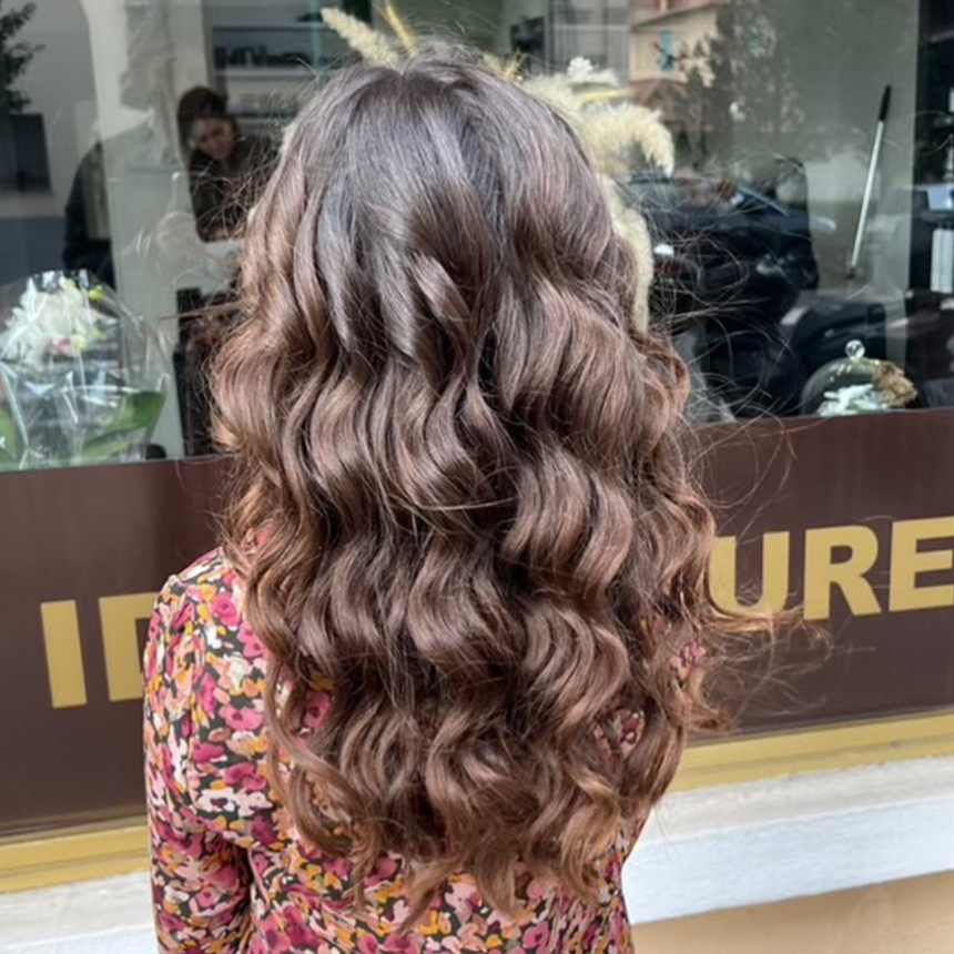 salon de coiffure menton-coloration roquebrune cap martin-lissage monaco-coupe de cheveux castellar-coiffeuse beausoleil-coiffeur gorbio